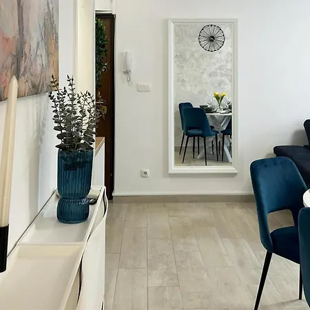 Apartment 2 Bedroom Nice Apartment In Split *