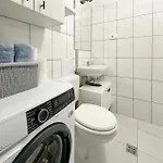 Apartman 2 Bedroom Stunning Apartment In Split *