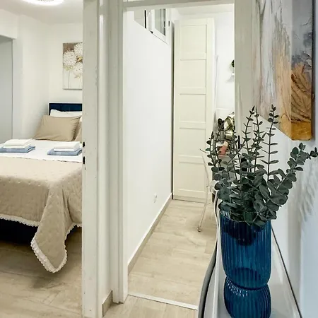 2 Bedroom Nice Apartment In Split Appartement Split